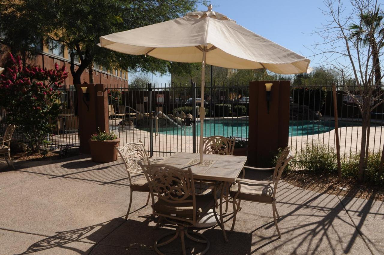 Holiday Inn Express & Suites Phoenix/Chandler Zewnętrze zdjęcie
